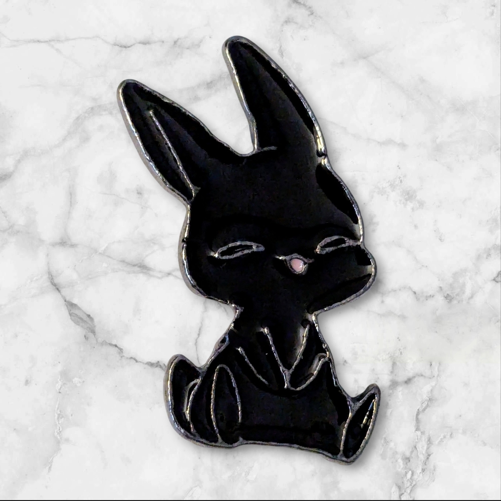 Black Sitting Bunny Pin 🐇 Rabbit Enamel Pin